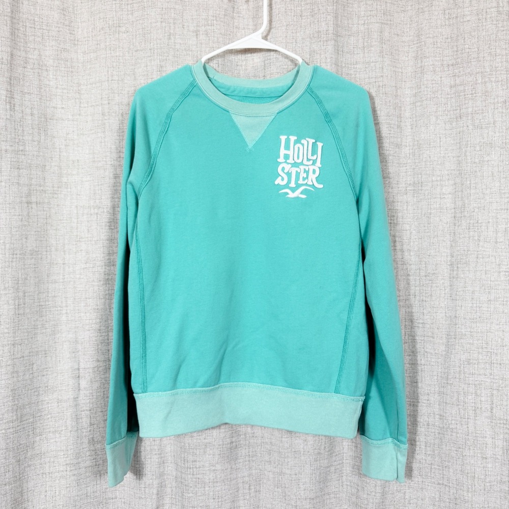 Y2K Hollister Crewneck Sweatshirt Sz M Soft Cozy Spellout Logo 2000s Coastal